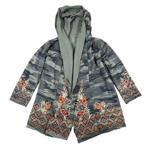 Camouflage Floral Ladies Jacket Hoodie no Buttons